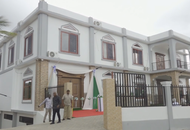 DKT. HUSSEIN ALI MWINYI