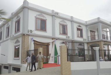 DKT. HUSSEIN ALI MWINYI