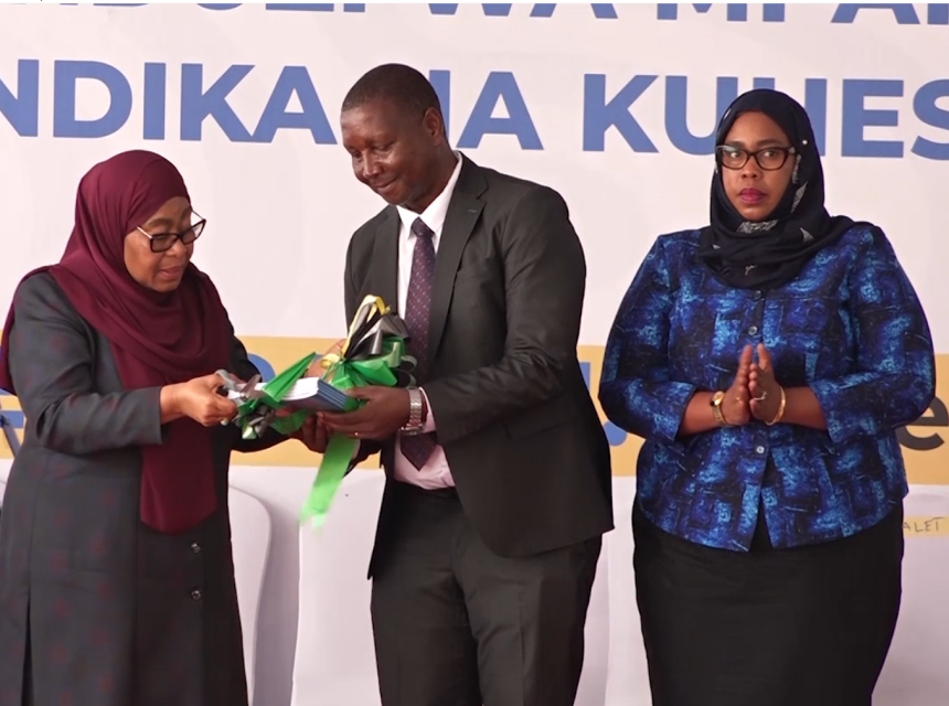 DKT SAMIA SULUHU HASSAN